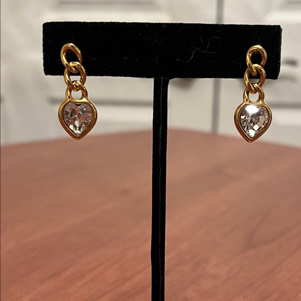 Vintage Monet Gold Toned Heart Drop Earrings